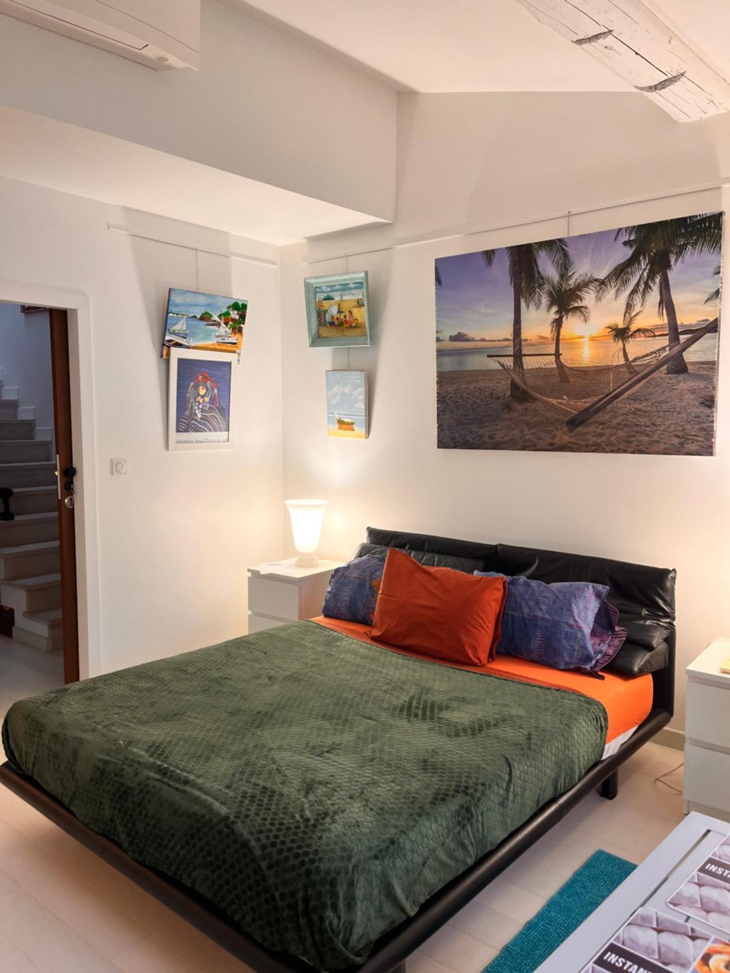 Chambre Cozy Spacieuse, Intra-Muros, Clim, Parking Aigues-Mortes Esterno foto